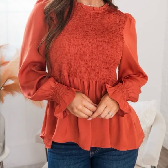 Tea n Rose Terracotta Smocked Blouse - Picture 1 of 11